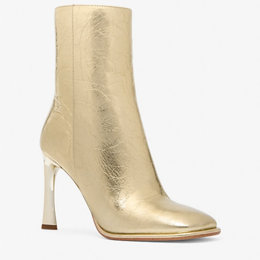 NWT Michael Kors Boots